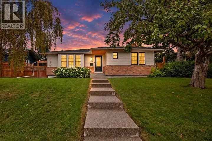 256 Westminster Drive SW, Calgary, Alberta T3C2T6