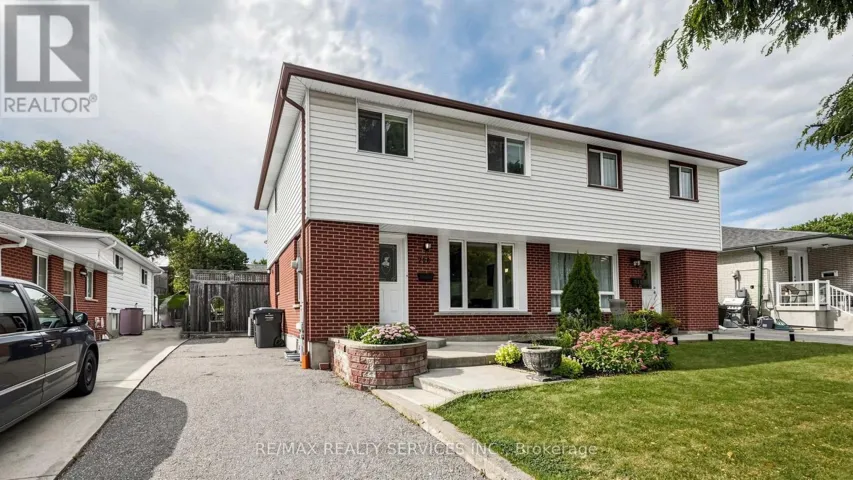 716 EAGLEMOUNT CRESCENT, Mississauga (Erindale), Ontario L5C1N9