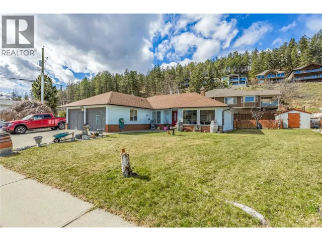 6034 Garraway Place, Peachland, British Columbia V0H1X4