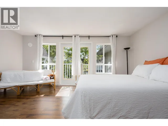 54 6577 SOUTHOAKS CRESCENT, Burnaby, British Columbia V5E4J9