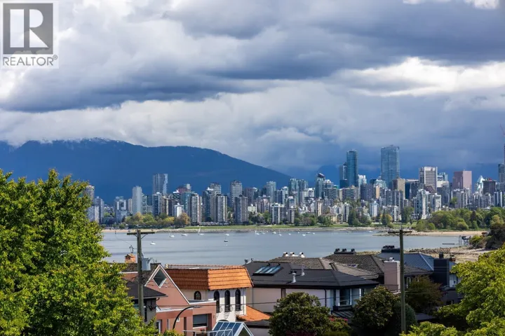 3240 W 1ST AVENUE, Vancouver, British Columbia V6K1H5