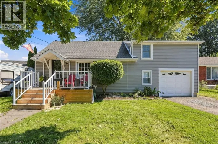 17 FOXGLOVE Avenue, St. Catharines, Ontario L2M3E7