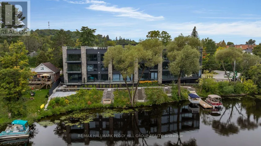 104 - 32 BRUNEL ROAD, Huntsville, Ontario P1H1P5