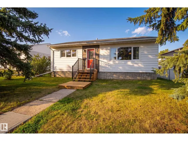 8512 74 AV NW, Edmonton, Alberta T6C0E9