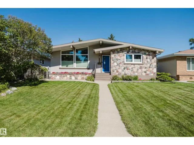 10924 35A AV NW, Edmonton, Alberta T6J0A3