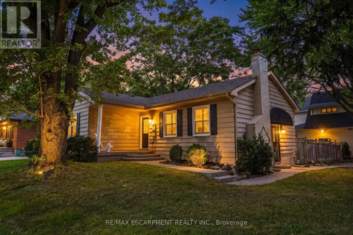 433 BELVENIA ROAD, Burlington (Shoreacres), Ontario L7L1T2