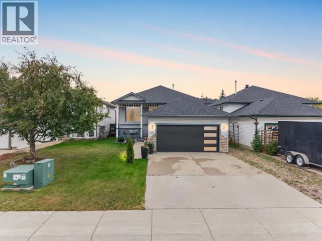 341 Diefenbaker Drive, Fort McMurray, Alberta T9K2K1
