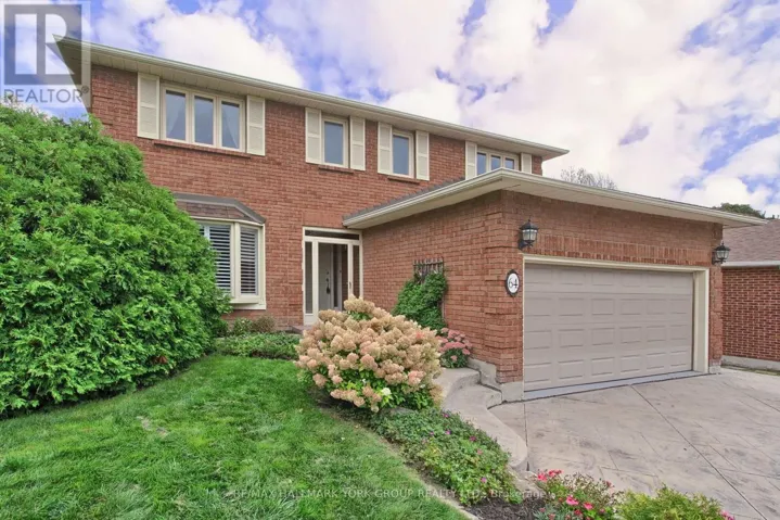64 GOLF LINKS DRIVE, Aurora (Aurora Highlands), Ontario L4G3V3