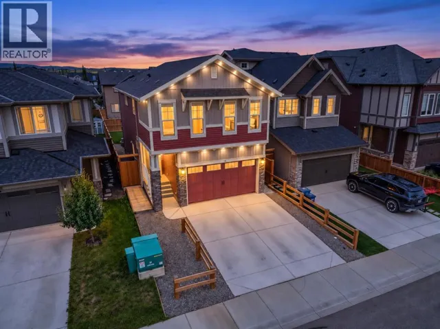 65 Morgan Street, Cochrane, Alberta T4C2R6