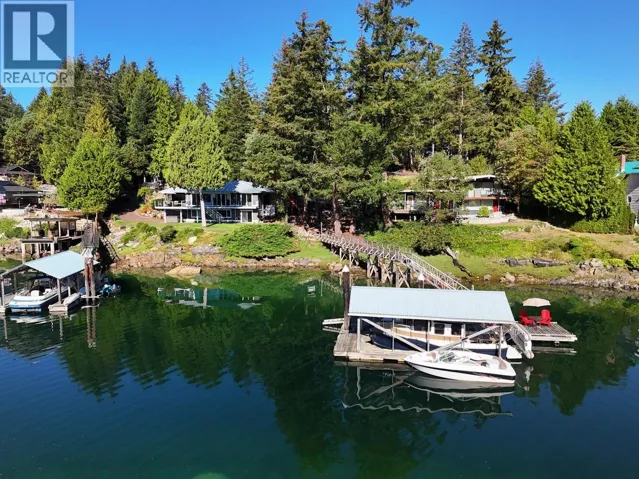 12828 GILDEN ROAD, Madeira Park, British Columbia V0N2H1