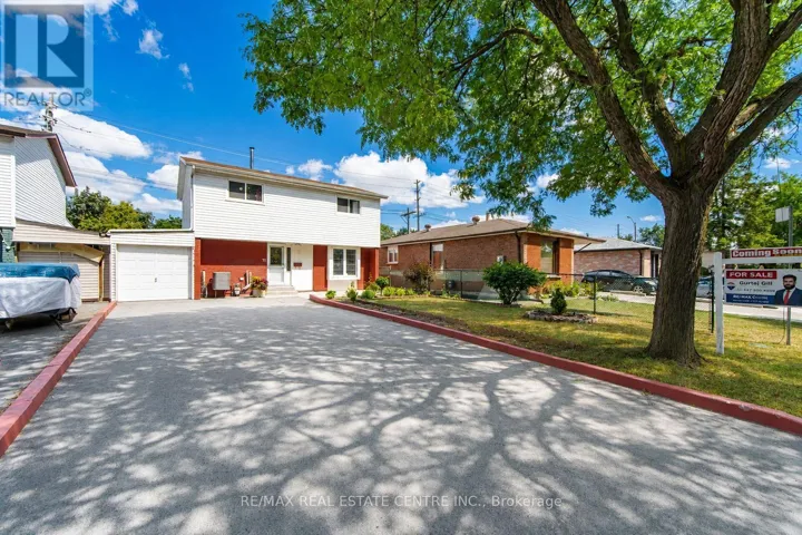 71 SULTAN POOL DRIVE, Toronto (West Humber-Clairville), Ontario M9V4H5