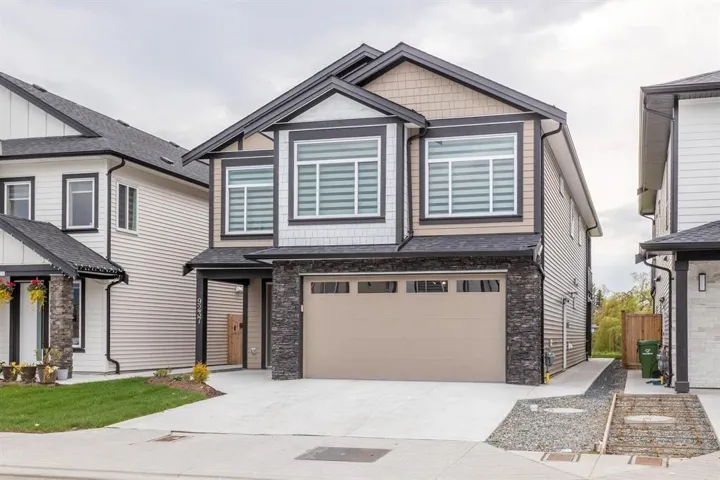9237 SITKA PLACE, Chilliwack Proper East, Chilliwack, British Columbia V2P8B6