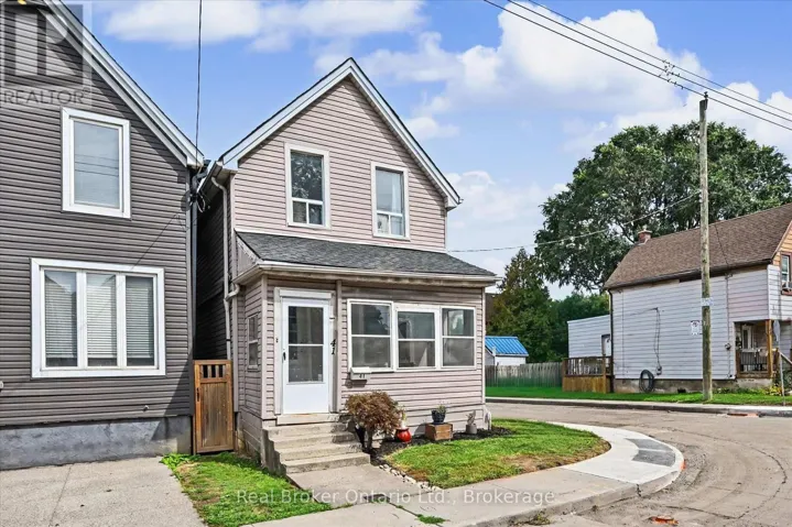 41 FRANCIS STREET, Hamilton (Industrial Sector), Ontario L8L3T9
