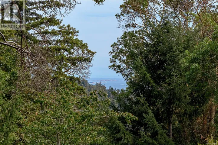 3330 Ravenwood Rd, Colwood, British Columbia V9C2X4