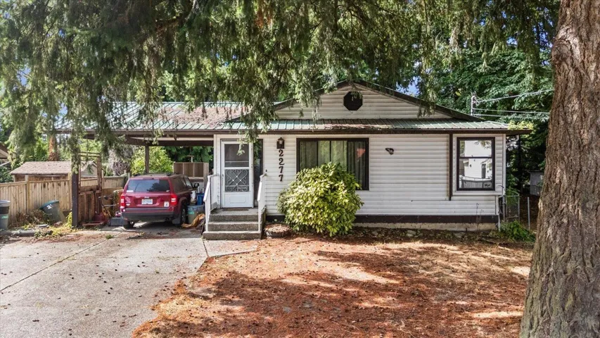 2277 MOULDSTADE ROAD, Abbotsford, British Columbia V2S3X5
