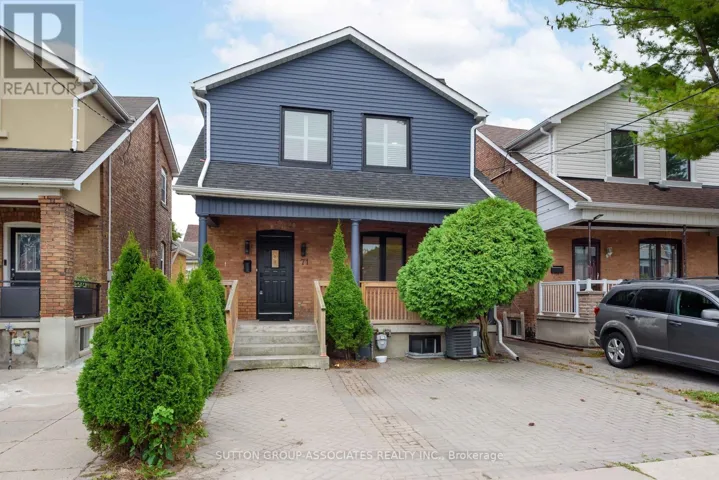 71 KERSDALE AVENUE, Toronto (Keelesdale-Eglinton West), Ontario M6M1E2