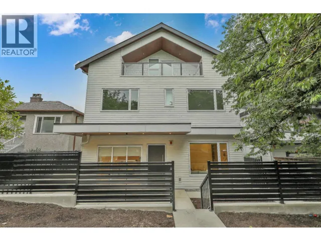 1 3185 GRAVELEY STREET, Vancouver, British Columbia V5K3K7
