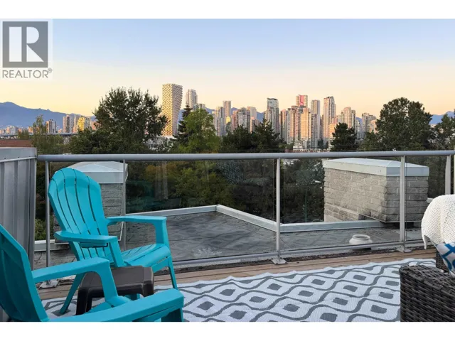9 1250 W 6TH AVENUE, Vancouver, British Columbia V6H1A5