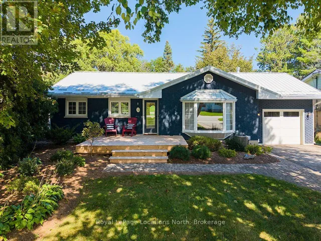 32 NAPIER STREET E, Blue Mountains, Ontario N0H2P0
