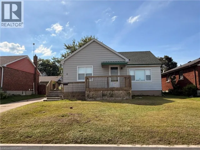 4 CONLON Crescent, Thorold, Ontario L2V2M7
