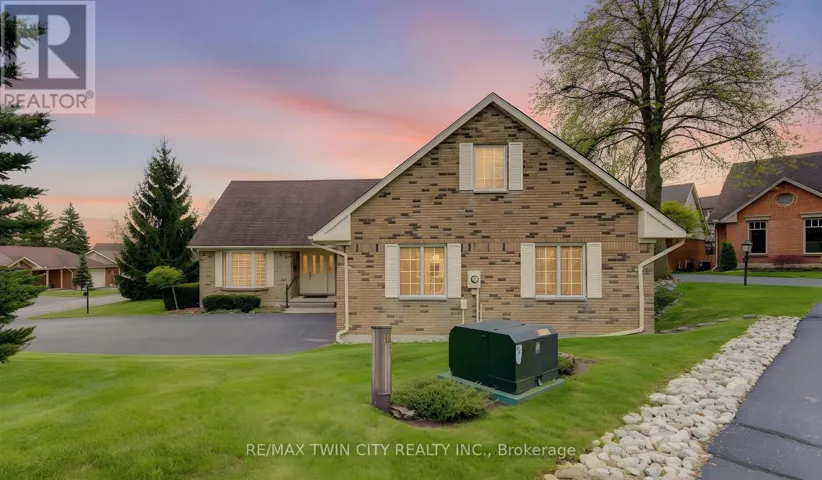 298 ROXTON DRIVE, Waterloo, Ontario N2T1R5