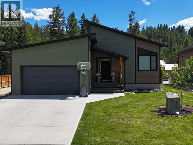 217 Shadow Mountain Boulevard, Cranbrook, British Columbia V1C0C6