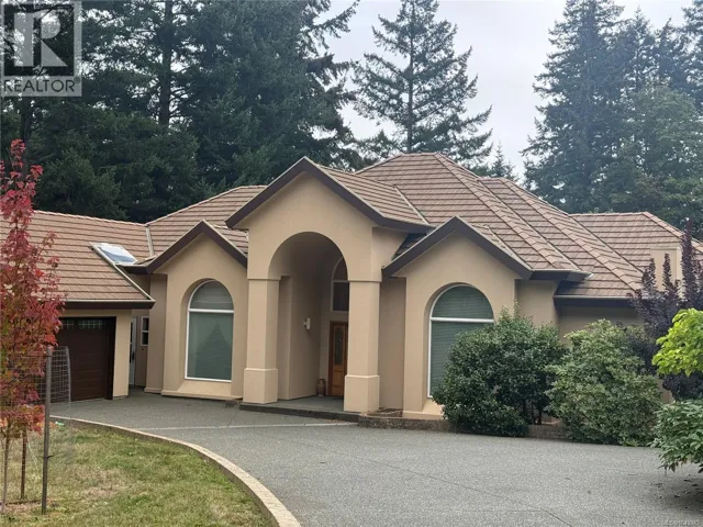 1292 Hudson Rd, Comox, British Columbia V9M4A1