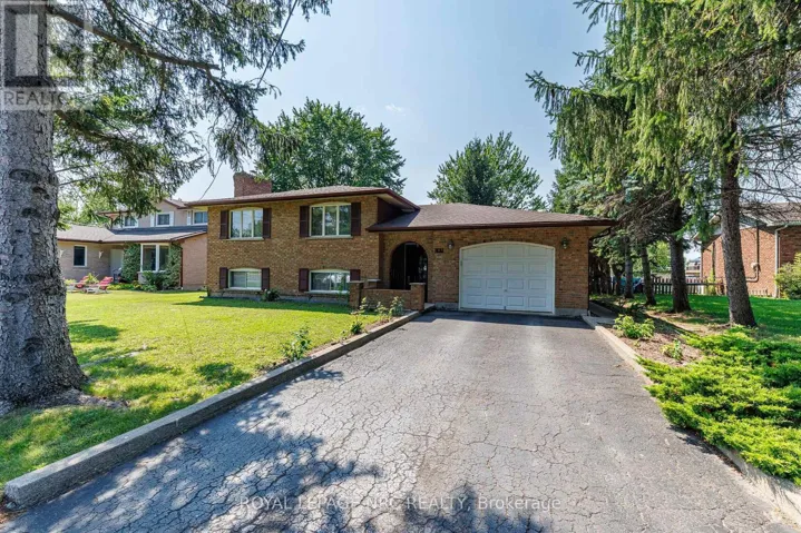 233 WEST SIDE ROAD, Port Colborne (Main Street), Ontario L3K5L1