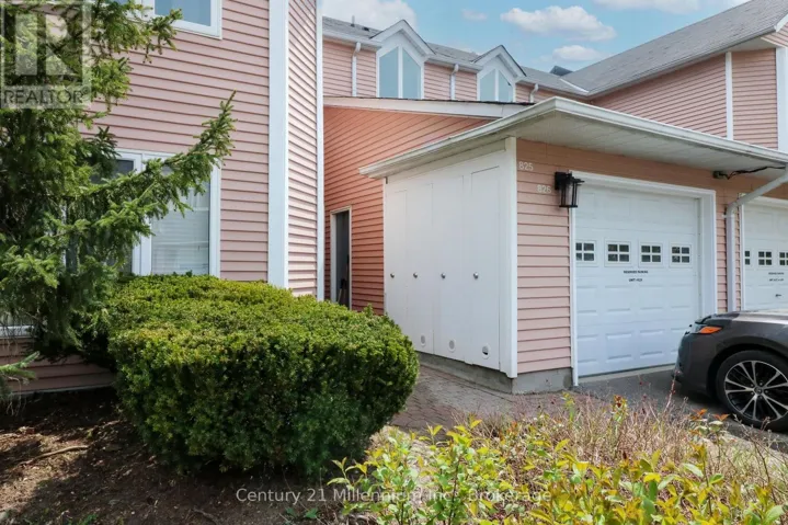 825 – 34 DAWSON DRIVE, Collingwood, Ontario L9Y5B4