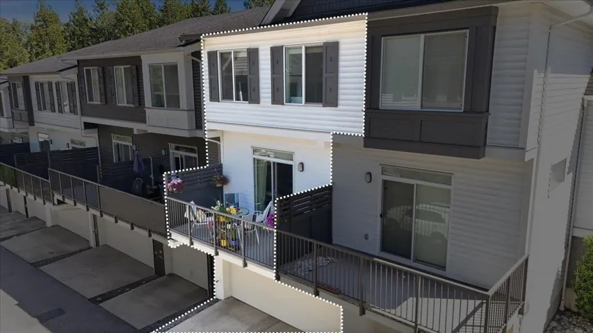 53 8130 136A STREET, Surrey, British Columbia V3W1H9