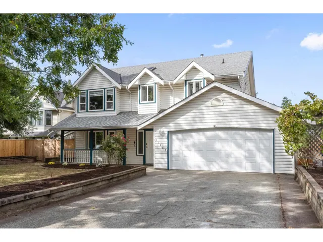 21647 50A AVENUE, Langley, British Columbia V3A8W9