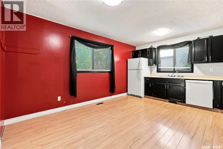 5907 Hague CRESCENT, Regina, Saskatchewan S4X3K6