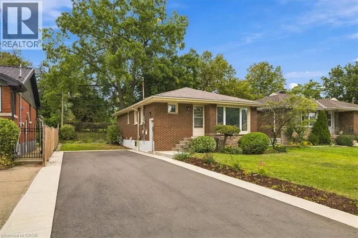 212 WEST 33RD Street, Hamilton, Ontario L9C5J5