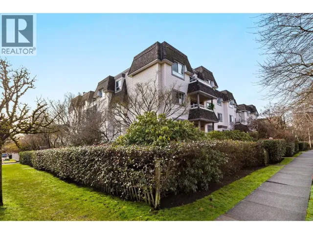 407 1950 E 11TH AVENUE, Vancouver, British Columbia V5N1Z2