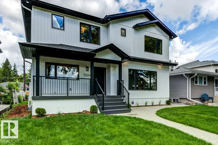 7924 92 AV NW, Edmonton, Alberta T6C1R7