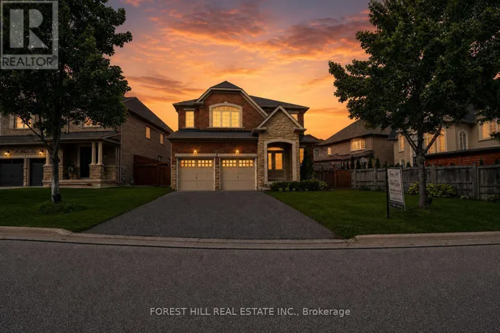 22 MCCOMBE LANE, Vaughan (Patterson), Ontario L6A4G2