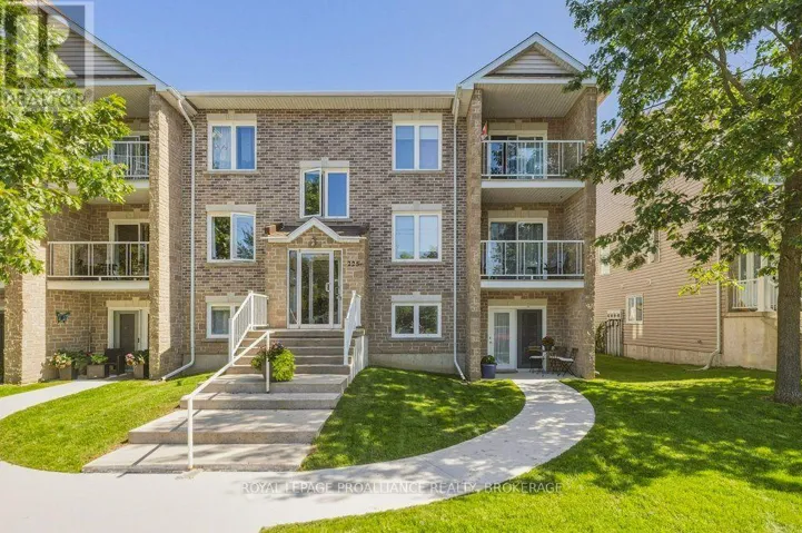 2104 - 225 OAK STREET, Gananoque, Ontario K7G2R5