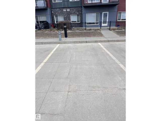 7508 Getty Gate NW, Edmonton, Alberta T5T7E6