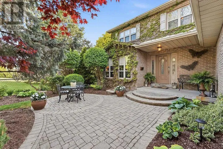 14 ORMANDY COURT, Whitby (Lynde Creek), Ontario L1P1E8