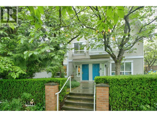 2 6577 SOUTHOAKS CRESCENT, Burnaby, British Columbia V5E4J9