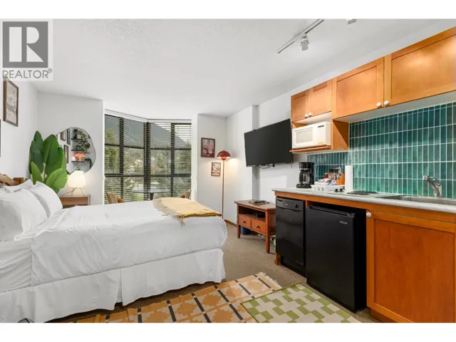 408 4315 NORTHLANDS BOULEVARD, Whistler, British Columbia V8E1C3