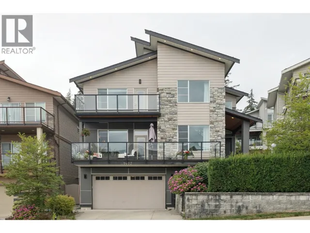 1402 SHAY STREET, Coquitlam, British Columbia V3E0L5