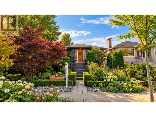 2436 TURNER STREET, Vancouver, British Columbia V5K2E6