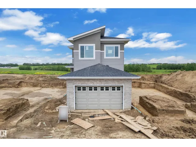 1129 Starling DR NW, Edmonton, Alberta T5S0X9