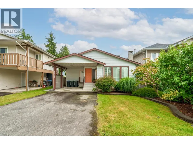3162 OXFORD STREET, Port Coquitlam, British Columbia V3B4C5