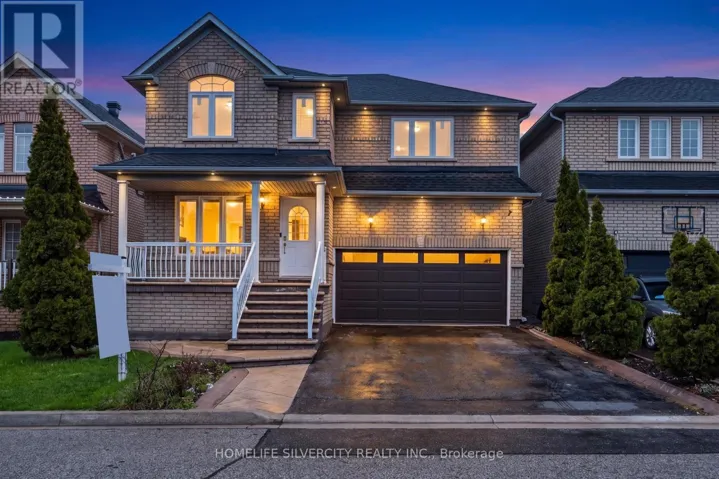 29 BEACHPOINT BOULEVARD, Brampton (Fletcher's Meadow), Ontario L7A2T7