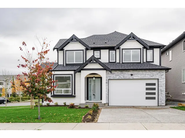 21070 76A AVENUE, Langley, British Columbia V2Y0L1