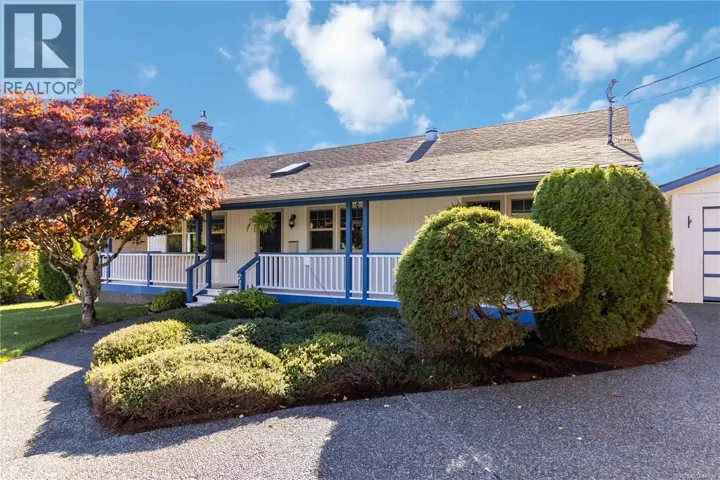 711 Miller Ave, Saanich, British Columbia V8Z3C9