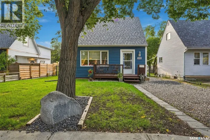 2602 Lindsay STREET, Regina, Saskatchewan S4N3E1