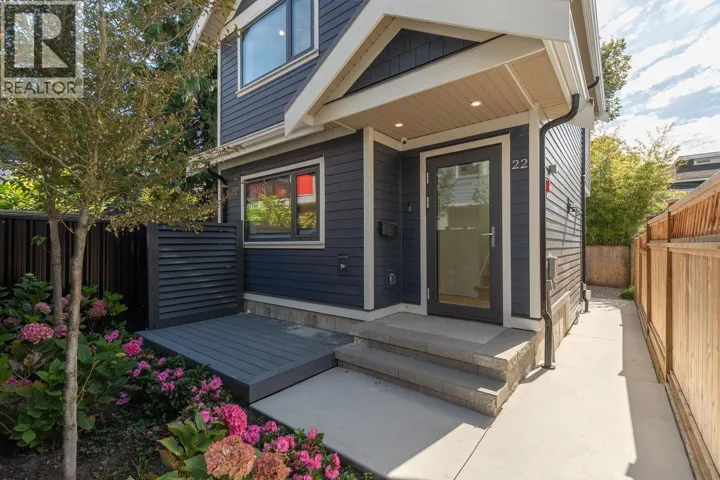 22 W 14TH AVENUE, Vancouver, British Columbia V5Y1W6